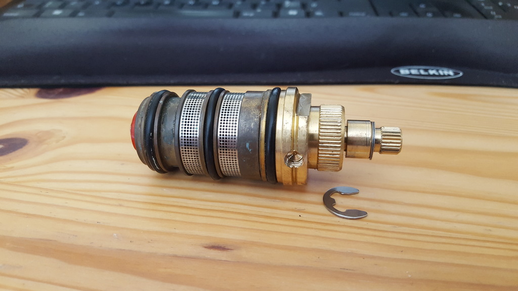 Dismantling Thermostatic Mixer Cartridge